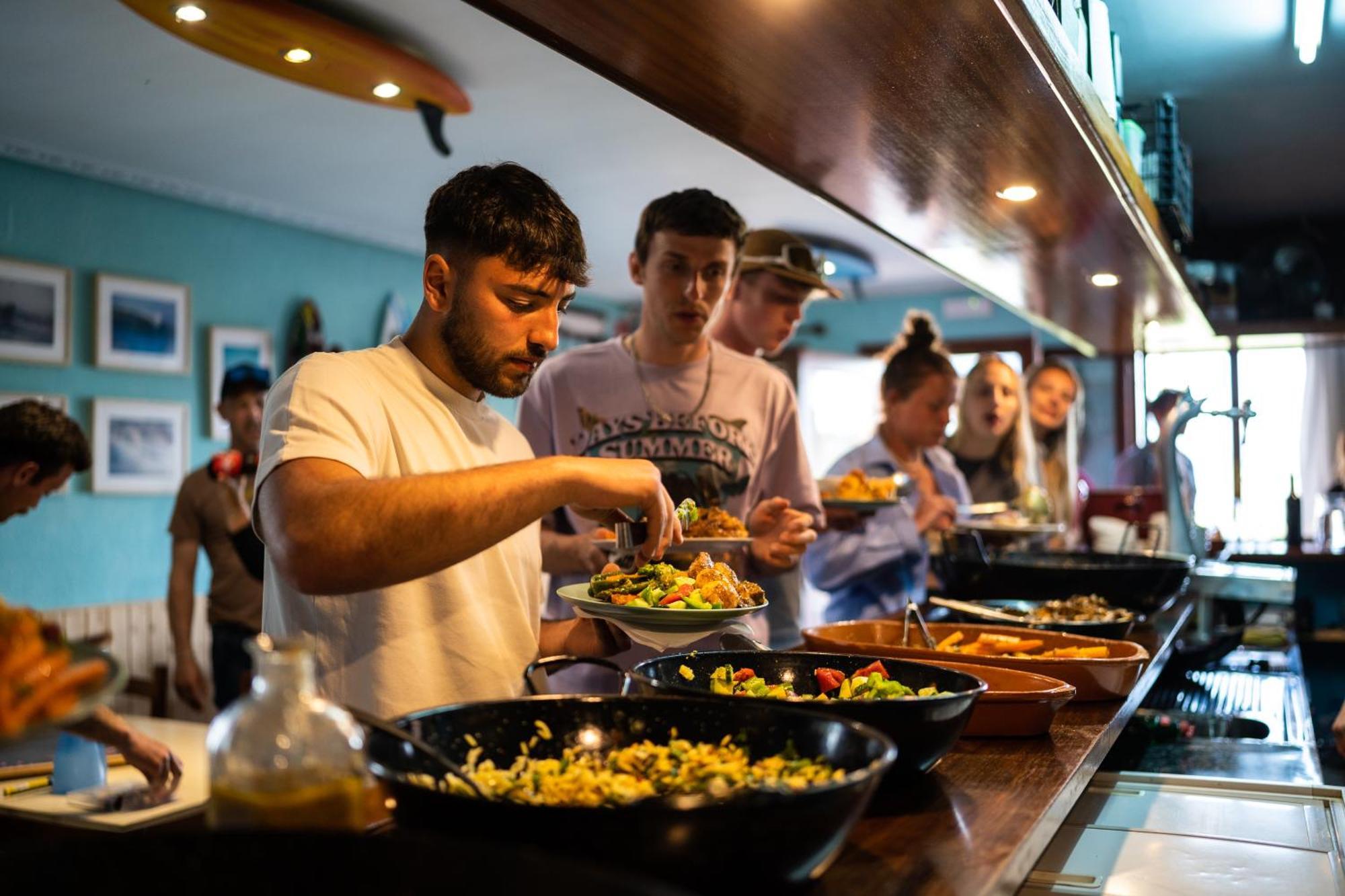 بيت شباب Liquid Surfhouse لانغري المظهر الخارجي الصورة